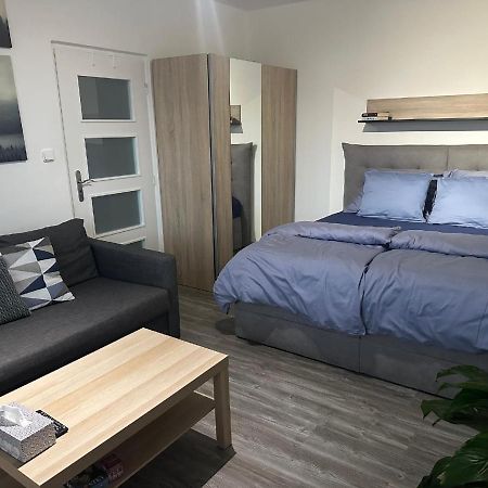 Apartman C. 19 Харачов Екстериор снимка